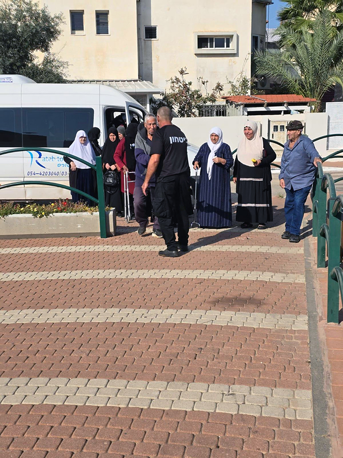 ملتقى الأجيال في مدرسة أجيال الابتدائية في جلجولية